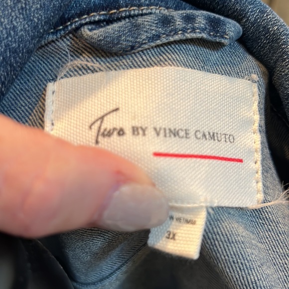 Vince Camuto classic jean jacket - Picture 2 of 5